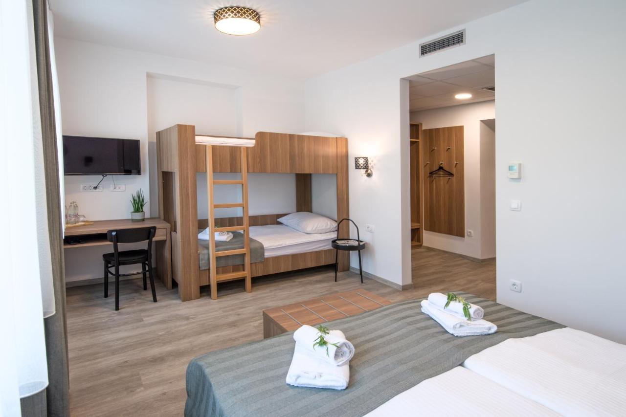 B&B Pod Vrbo 卢布尔雅那 外观 照片