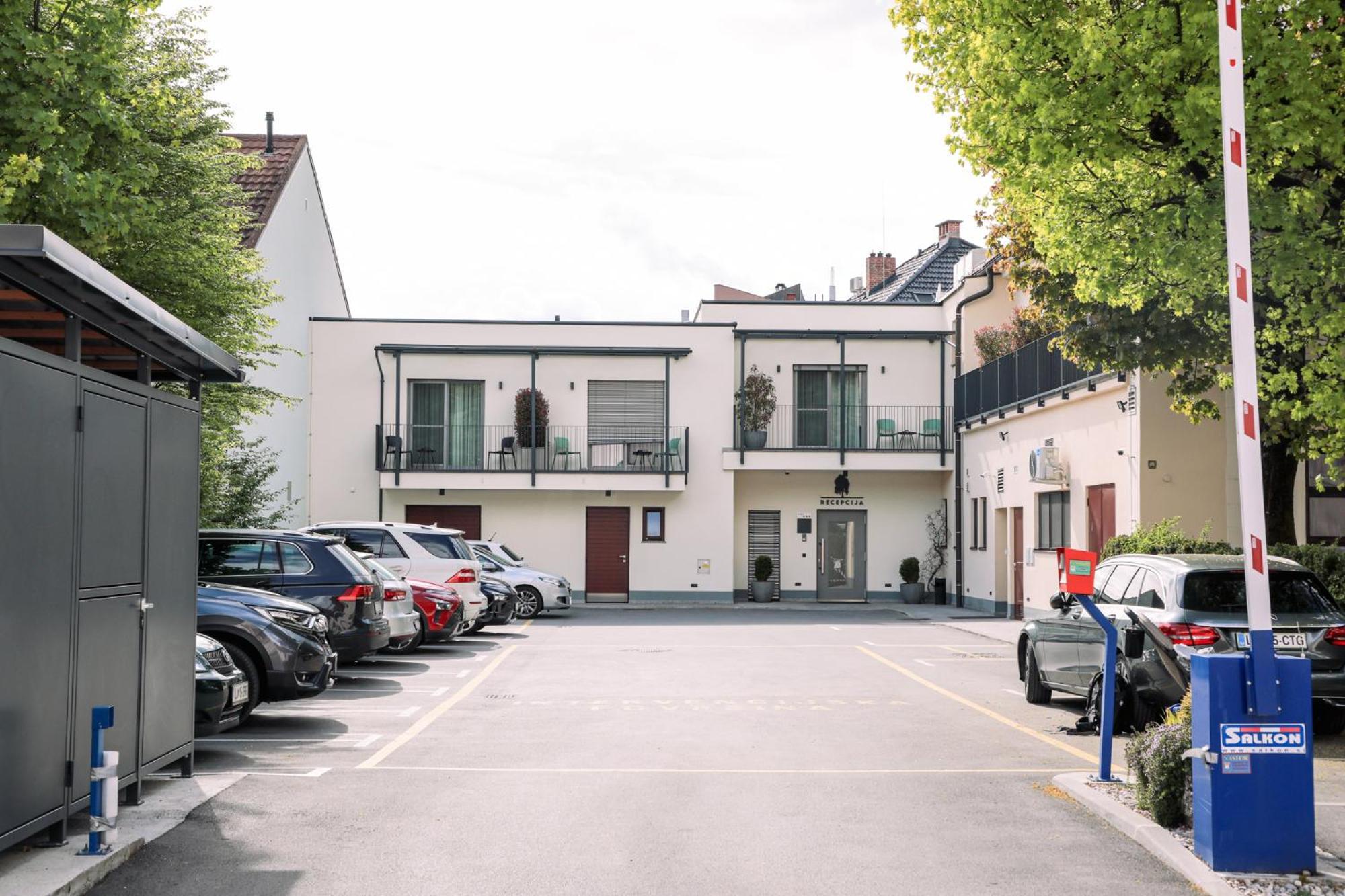 B&B Pod Vrbo 卢布尔雅那 外观 照片